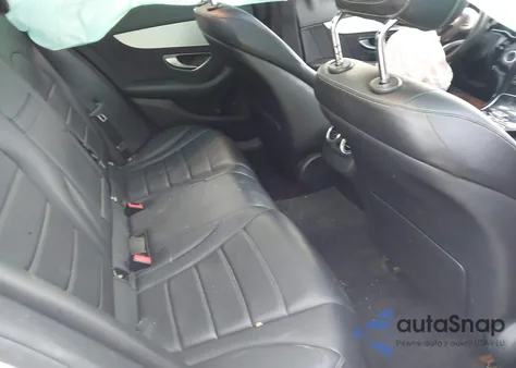 2015 Mercedes-Benz C 300 4Matic/Luxury 4Matic/Sport 4Matic from USA, damaged, VIN 55SWF4KB5FU071881